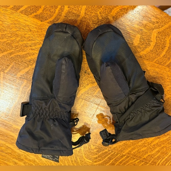 2/$30 Kombi Black Kid's XS Mittens (age 2-6) - Picture 4 of 9